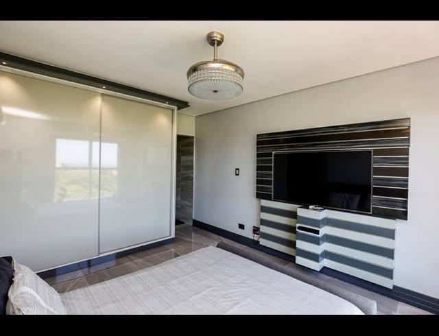 2 BEDROOM APARTMENT FOR SALE IN MORNINGSIDE